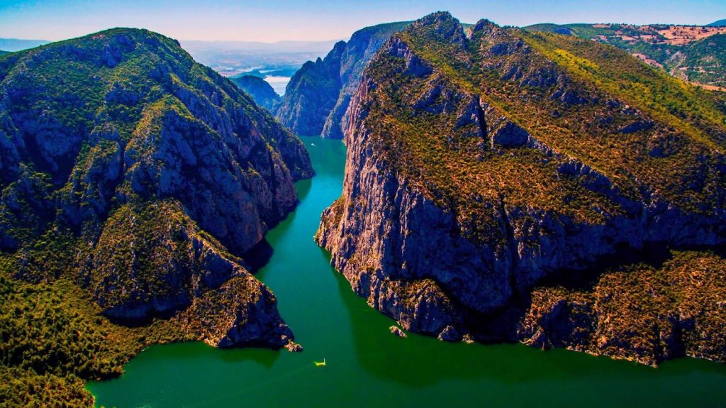Arapapıştı Kanyonu Kamp Alanı