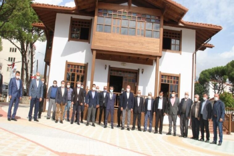 Kuyucak’ta ’Muhtarlar Günü’ kutlandı 1 kuyucakta muhtarlar gunu kutlandi lKtXHWyS