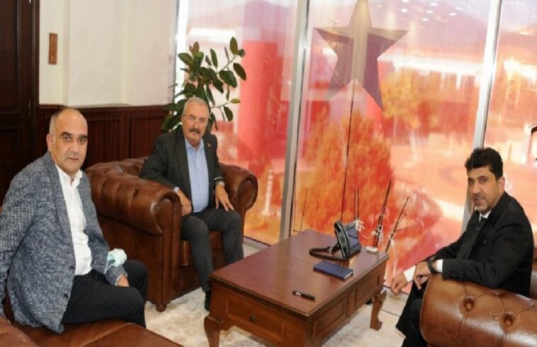 Yargıtay Onursal Başkanı Boyrazoğlu’ndan Rektör Aldemir’e ziyaret 1 yargitay onursal baskani boyrazoglundan rektor aldemire ziyaret MNIbeB2V