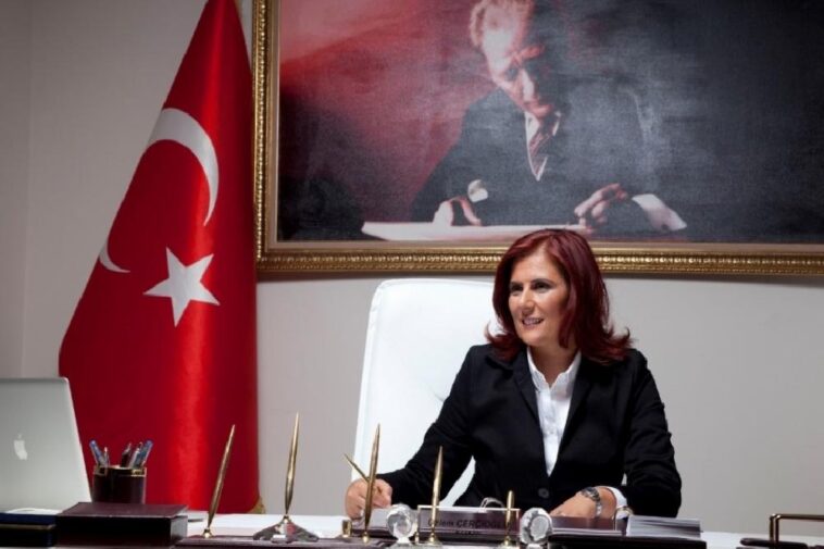 Başkan Çerçioğlu, “Öğretmenler aydınlık bir geleceğin mimarlarıdır” 1 baskan cercioglu ogretmenler aydinlik bir gelecegin mimarlaridir igIZdc6q