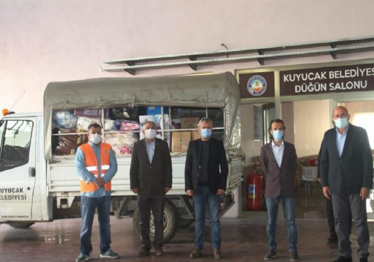 Kuyucak’tan İzmirli depremzedelere yardım aracı yola çıktı 1 kuyucaktan izmirli depremzedelere yardim araci yola cikti es1bndEO